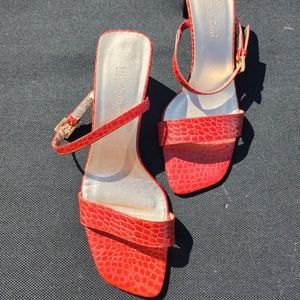 Max de Carlo Red Leather Croc Heel